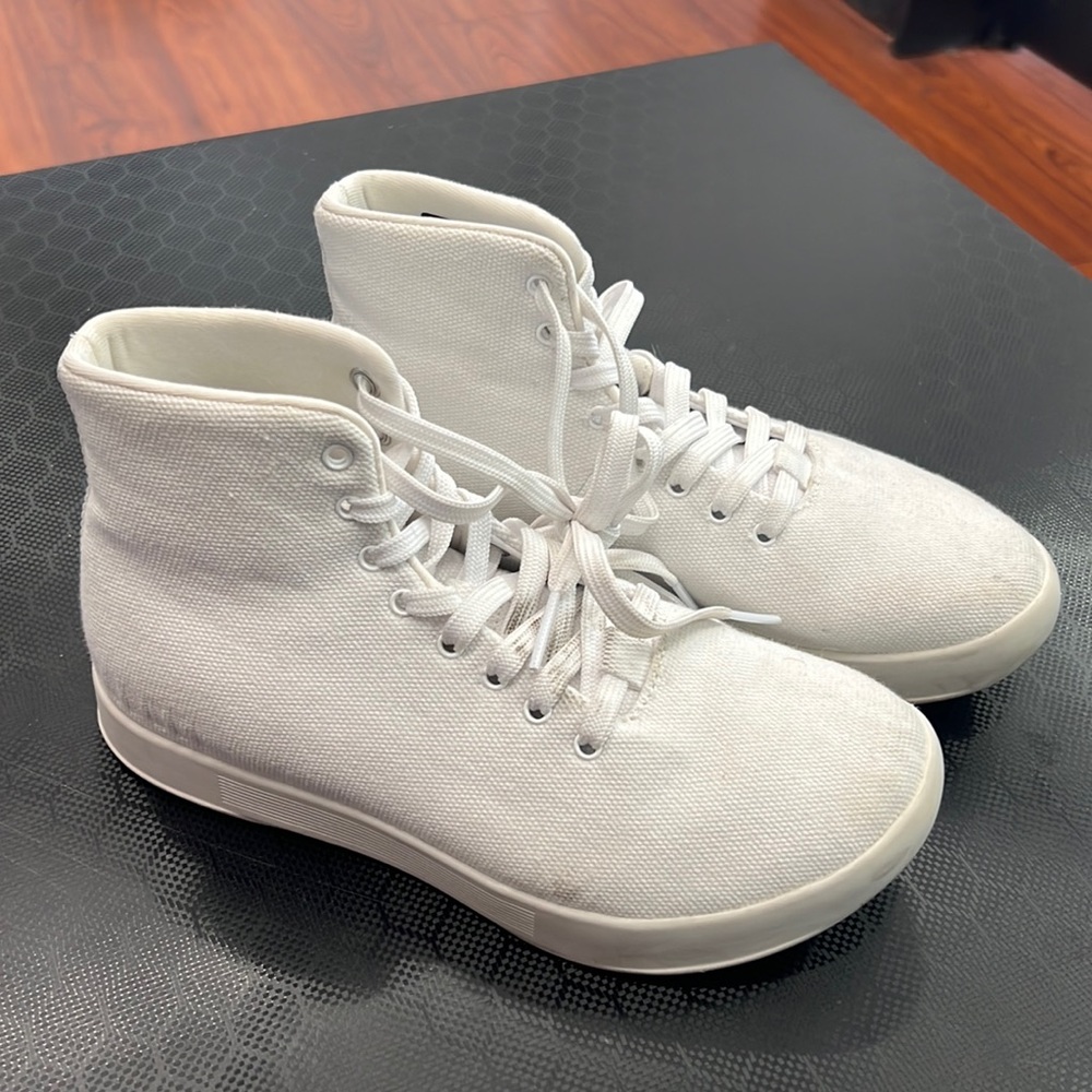 Used but great condition Nobull high top canvas shoes size 8 womens